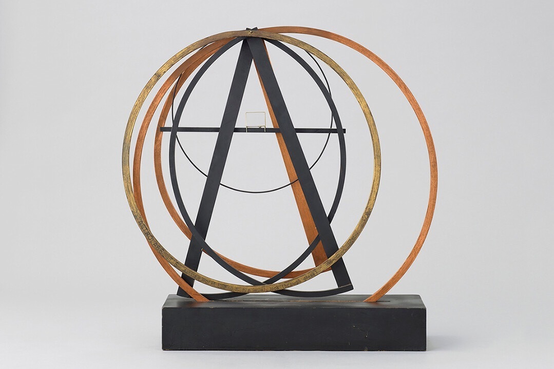 マン・レイのオブジェ作品に着目した展覧会がDIC川村記念美術館で - “作品の再制作”の展開も紹介