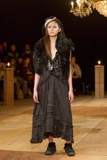 ファーファー(fur fur)、2010-2010年秋冬コレクション｜写真5