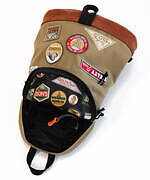 ケルティ“ビンテージワッペン”付き限定バッグ、バックパックや大型ボディバッグ｜写真6