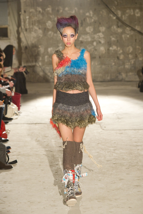 ノゾミ イシグロ オートクチュール(NOZOMI ISHIGURO Haute Couture) 2010-11年秋冬ウィメンズコレクション  - 写真19