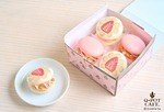 Q-pot CAFE.限定ショップがグランスタ東京に、“薔薇×苺”マカロンやケーキ型の和三盆｜写真1
