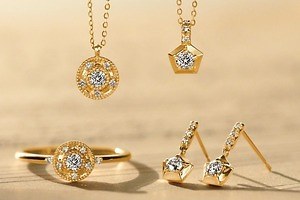 フェスタリア、ふたつの星が浮かび上がる新作ダイヤモンドジュエリー＆お守りストーンのカスタマイズも