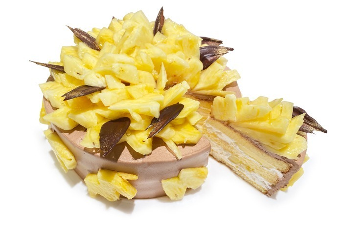 【仙台パルコ店】パイナップルとチョコレートのショートケーキ 1ピース 1,000円