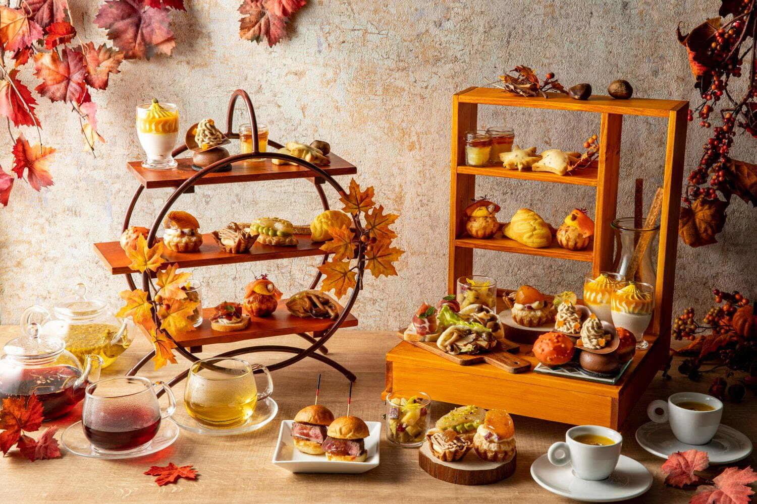 デニッシュ｜ヒルトン東京“パンが主役”の秋アフタヌーンティー、柿デニッシュや無花果ブリオッシュ