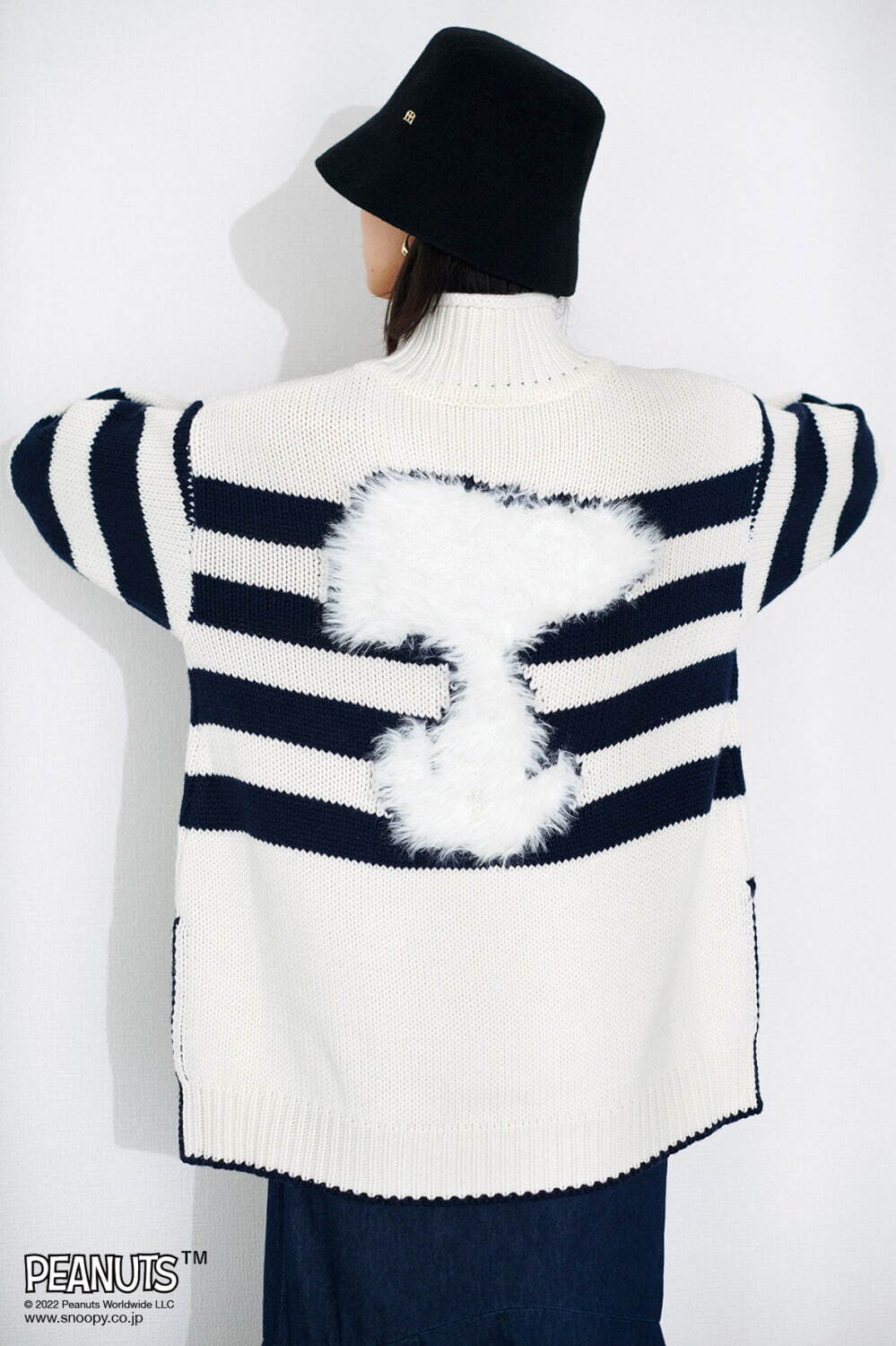 SNOOPY KNIT 16,500円