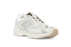 人気ハイブランドのおすすめメンズスニーカー[2022年秋冬]コーデに華やぎを添える高級シューズ｜写真6