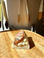 自由が丘「パンとエスプレッソと自由形」桃丸ごと1個の“桃ムッフル”など限定桃スイーツ＆パン｜写真8