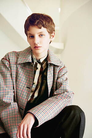 アクアスキュータム ホワイトレーベル(Aquascutum WHITE LABEL) 2022-23年秋冬ウィメンズコレクション  - 写真1