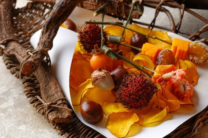 ご当地グルメ｜ザ・カハラ・ホテル＆リゾート 横浜「和アフタヌーンティー」宝探し感覚の秋グルメ＆日本庭園風スイーツ重