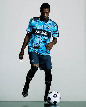 エフシーレアルブリストル(F.C.Real Bristol) 2022-23年秋冬メンズコレクション  - 写真15