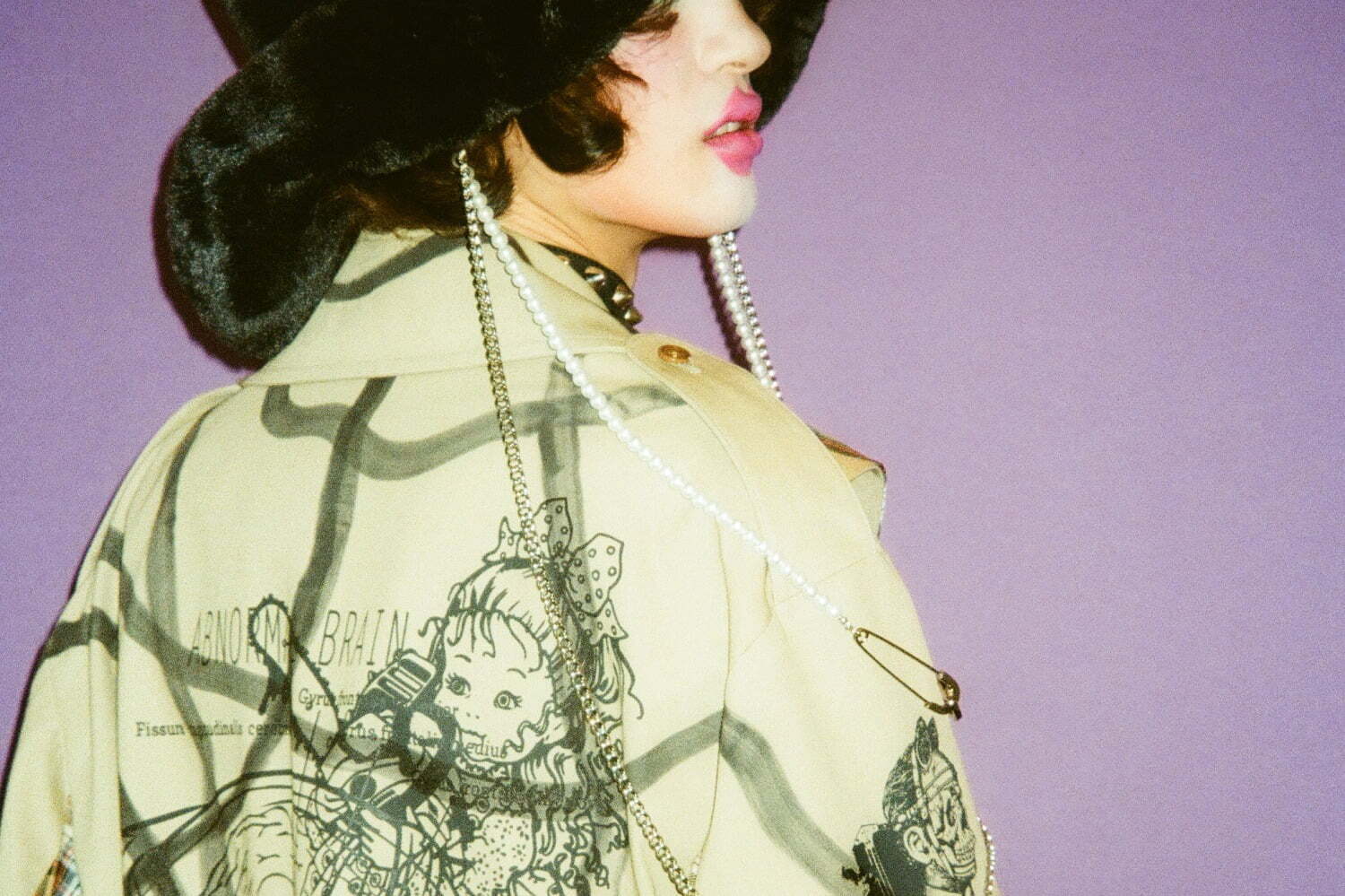 ライダース｜キディル新作、ヘンリー・ダーガー着想ニットやチェック柄ライダースコート - 新宿でショーピース受注も