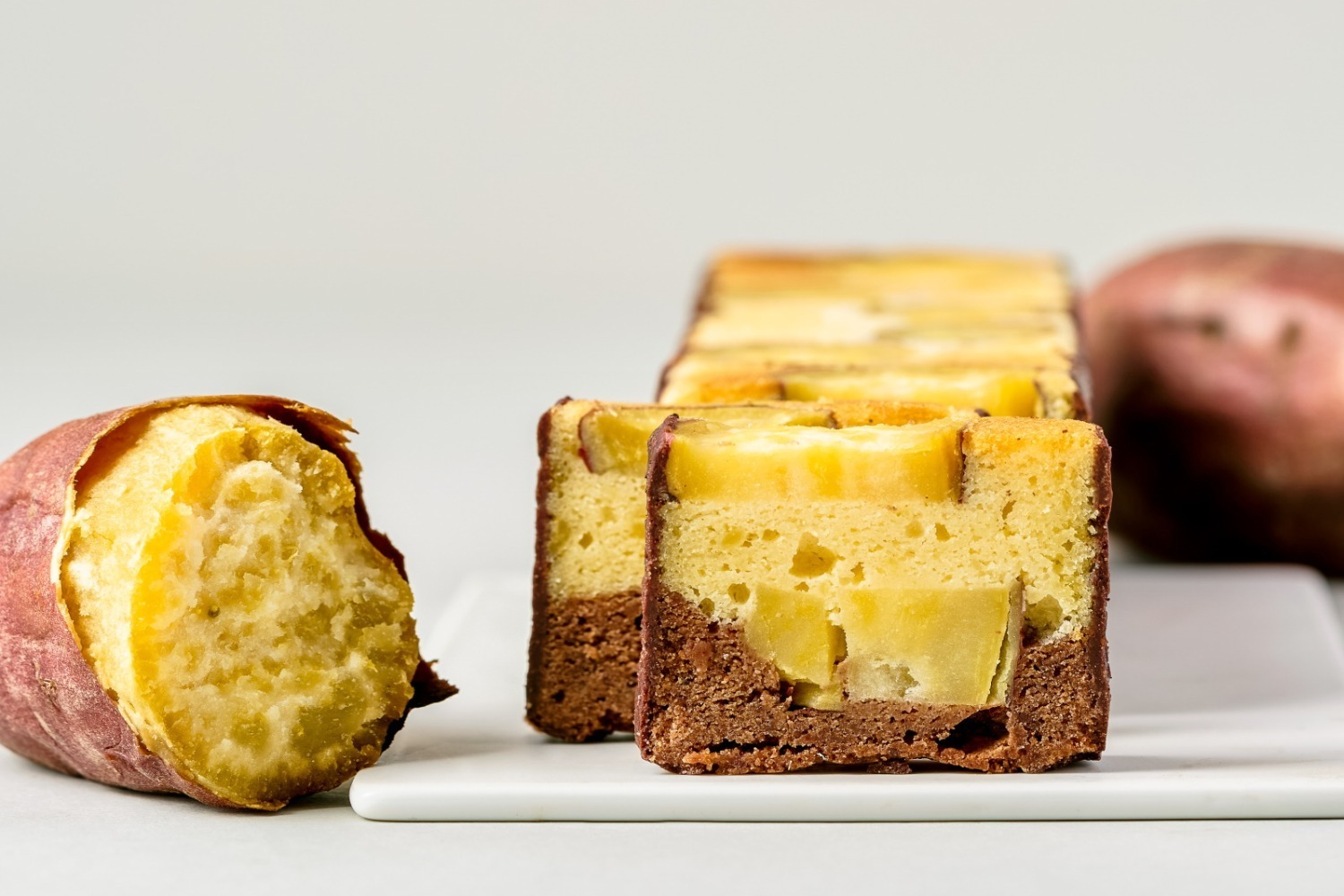 ミニマル“ゴロゴロなると金時”秋限定さつまいもガトーショコラ、代々⽊上原店で