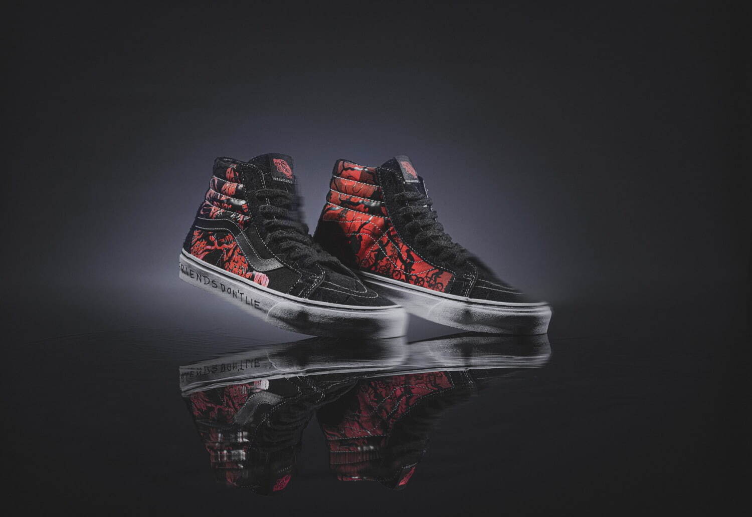ヴァンズ(Vans) ストレンジャー・シングス｜写真5