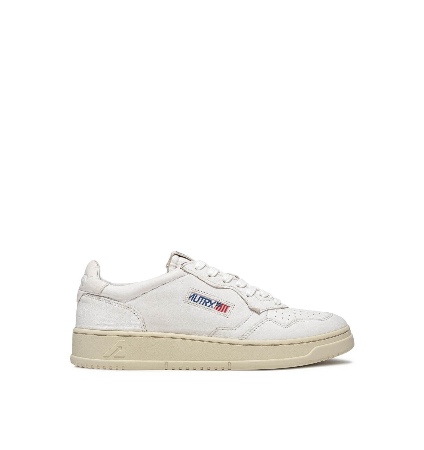 「MEDALIST LOW SNEAKERS IN WHITE GOATSKIN」31,900円