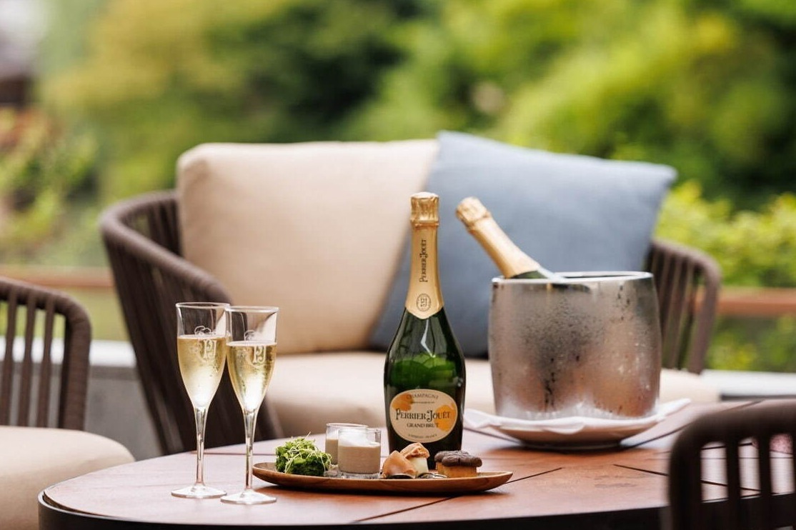 フォーシーズンズホテル京都「秋のシャンパンガーデン」