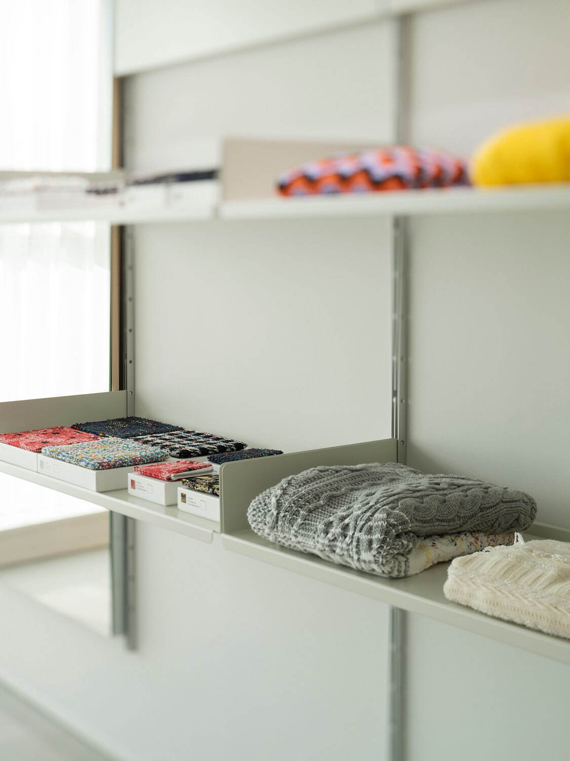コーヘン(COOHEM), ディスイズアセーター(THIS IS A SWEATER.) 米富繊維｜写真13