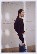 アカネ ウツノミヤ 2023年春夏コレクション、写真家ロバート・メープルソープの作品を洋服に｜写真36