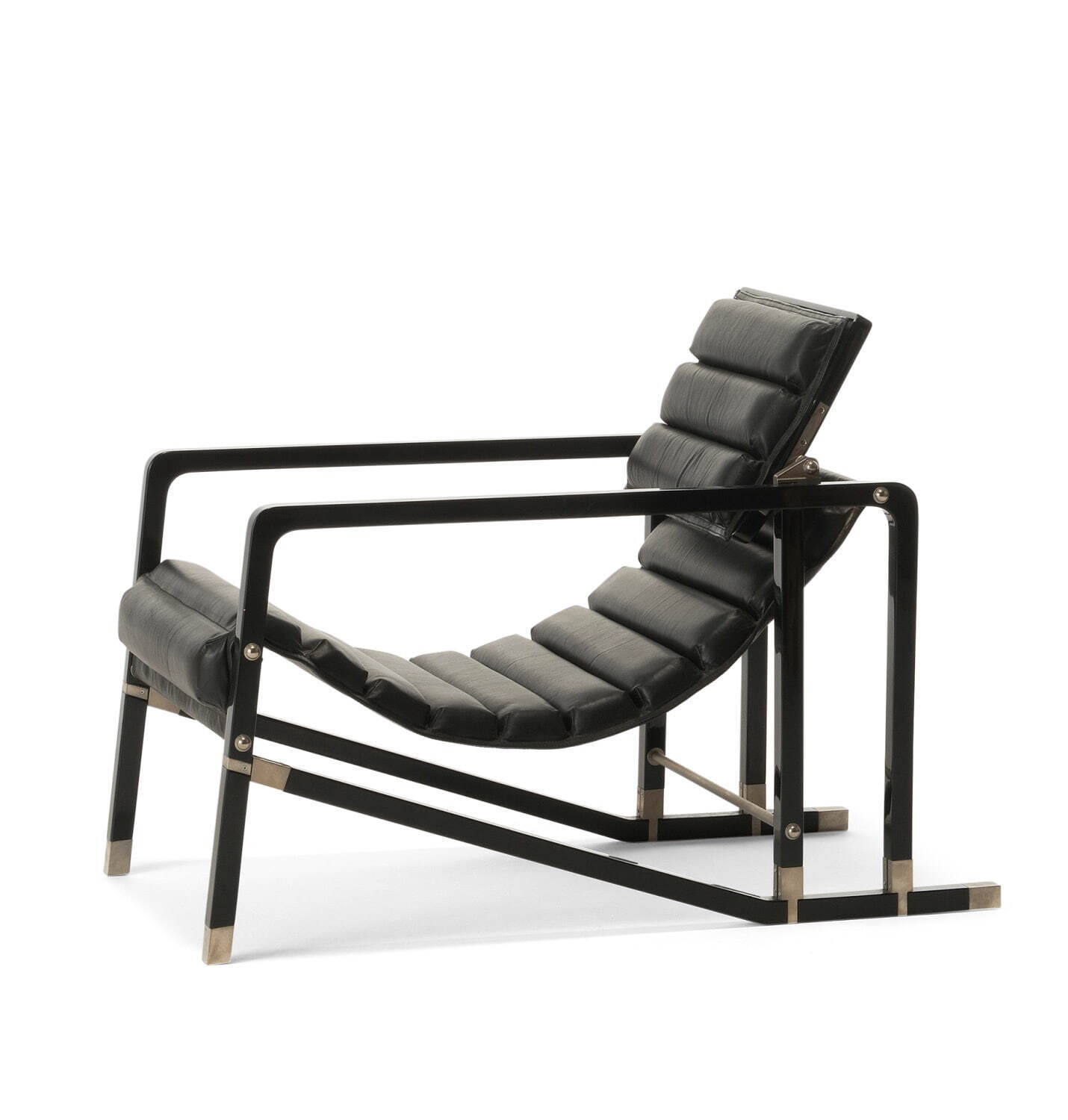 アイリーン・グレイ《トランサット・チェア》1927年 織田コレクション/北海道東川町