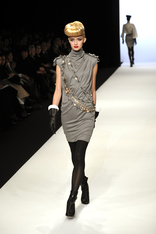 ユキコ ハナイ(Yukiko Hanai) 2010-11年秋冬ウィメンズコレクション  - 写真7