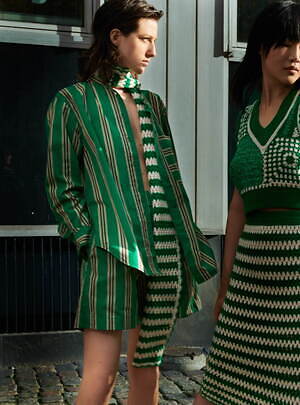 バウム ウンド ヘルガーテン(BAUM UND PFERDGARTEN) 2022年プレフォールウィメンズコレクション  - 写真15