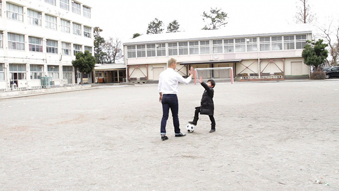 日本代表＆ACミラン・本田圭佑、ユニクロ新作CMに登場 - WEBではインタビュー映像も公開｜写真9