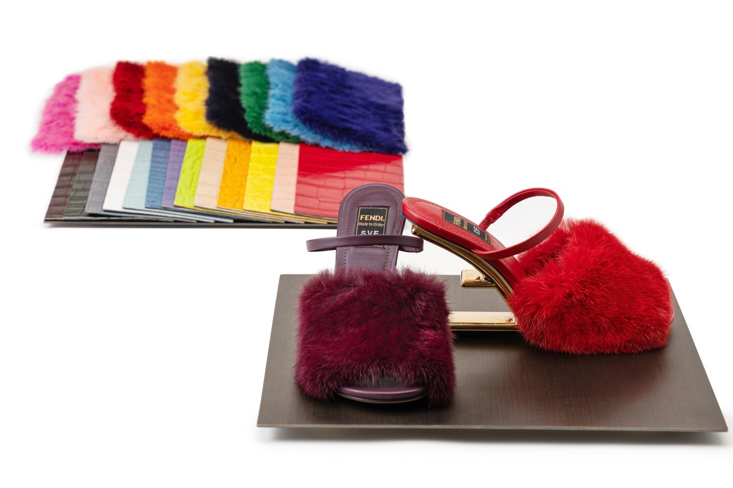 フェンディ“F”ロゴヒールのシューズ「フェンディ ファースト」がカスタム可能に、約800通り