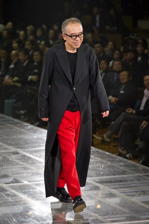 ヨウジヤマモト(Yohji Yamamoto) YOHJI YAMAMOTO THE MEN 4.1 2010 TOKYO｜写真6