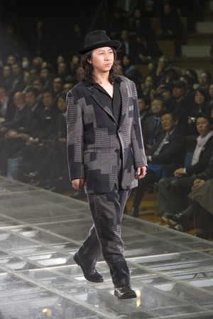 ヨウジヤマモト(Yohji Yamamoto) YOHJI YAMAMOTO THE MEN 4.1 2010 TOKYO｜写真21