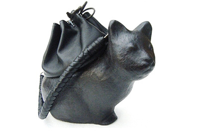 まとふ「カタチの微笑み」