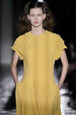 エズミ 2023年春夏コレクション - 学生時代へ原点回帰、ヴィクトリアン朝時代の美学を再解釈｜写真17