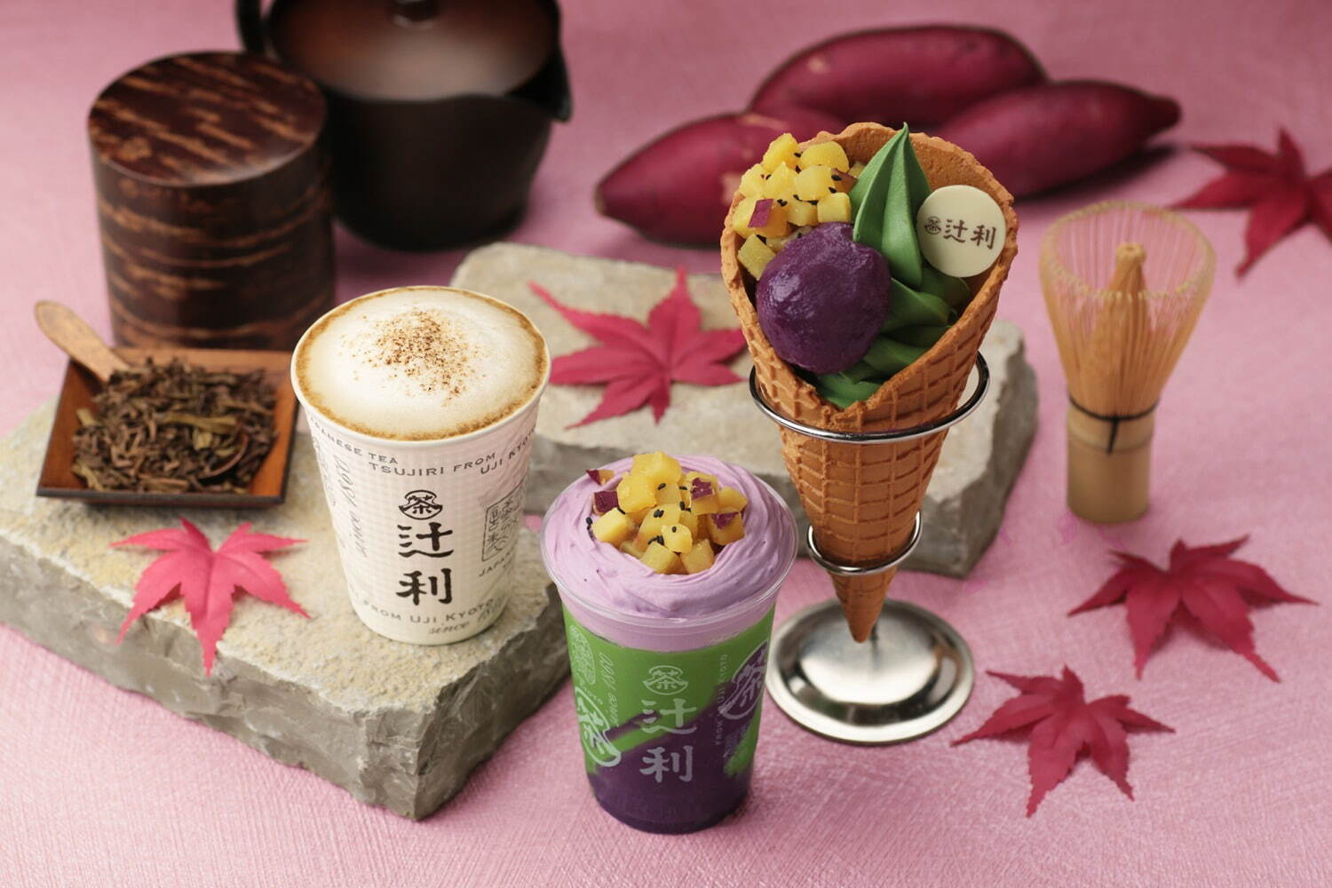 辻利の秋限定スイーツ、“紫芋あん＆さつまいもの甘露煮”入りの宇治抹茶パフェなど｜写真1