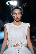 ユーシーエフ 2023年春夏コレクション - 軽やかなフォルムの変化｜写真4