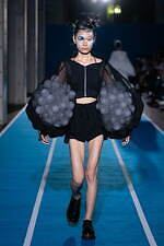 ユーシーエフ 2023年春夏コレクション - 軽やかなフォルムの変化｜写真12