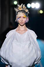 ユーシーエフ 2023年春夏コレクション - 軽やかなフォルムの変化｜写真25