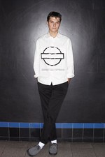 ロンドン地下鉄150周年記念コレクション、ドーバー ギンザで発売 - ナイキとの限定コラボシューズも｜写真13