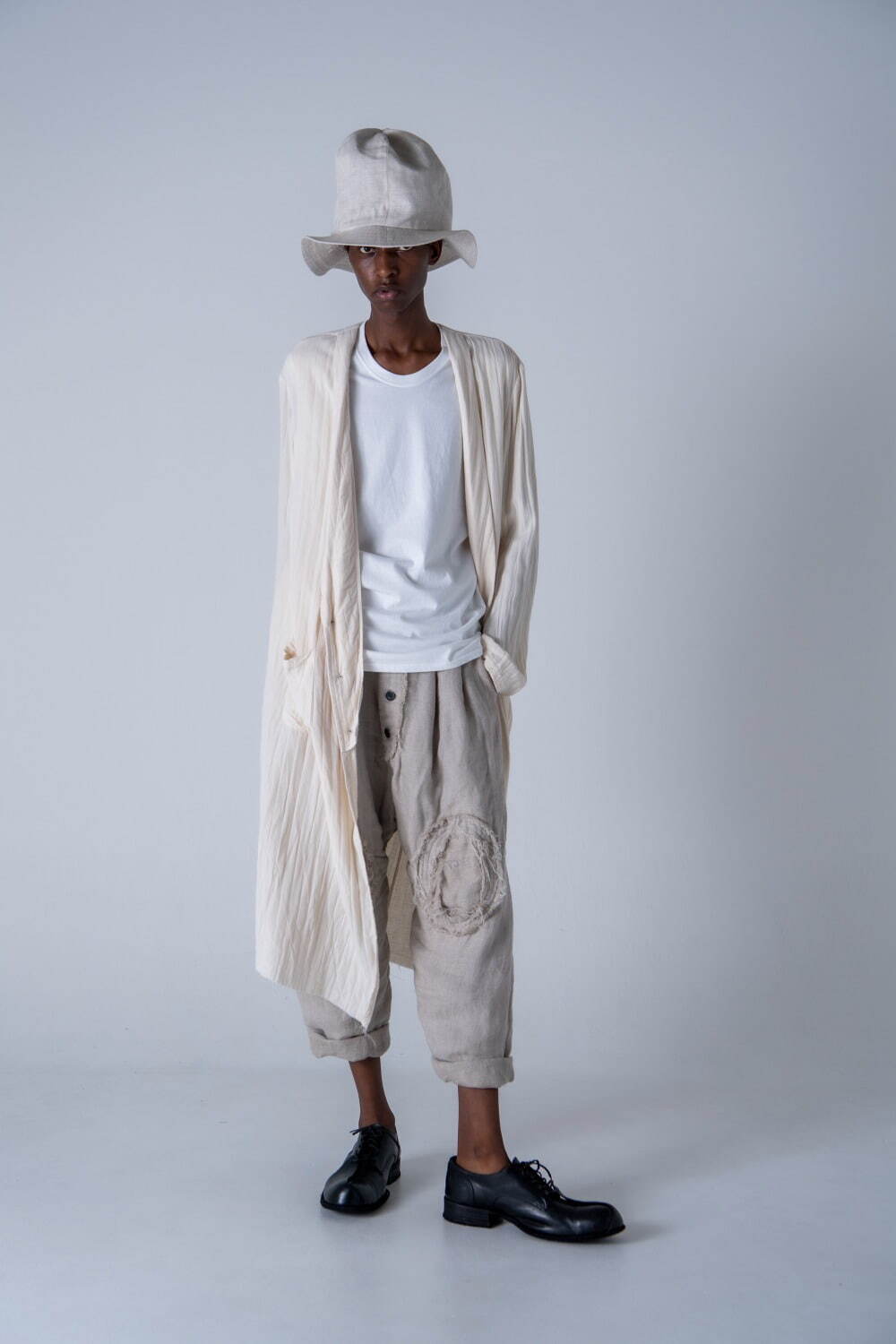 ヌード：マサヒコマルヤマ 2023年春夏｜male スタンド/ノーカラーコート