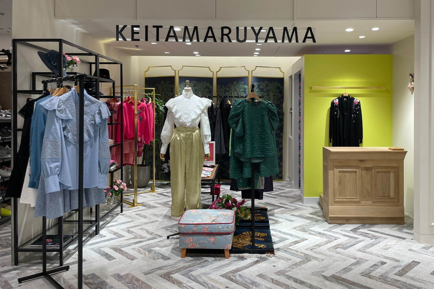 ケイタ マルヤマ「MAISON de MARUYAMA」神戸阪急に誕生、限定ハットや 