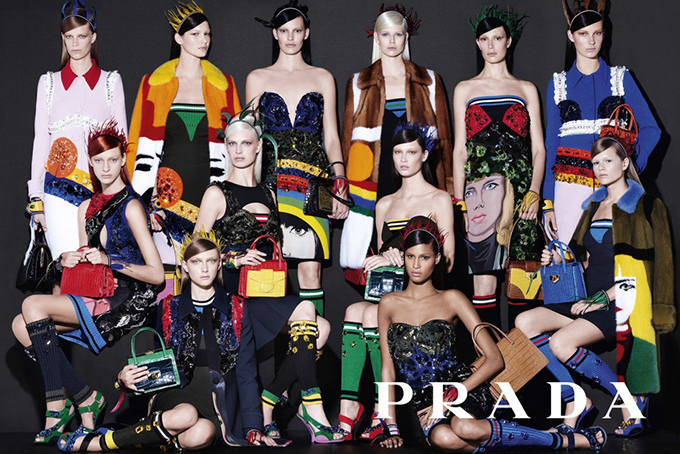 プラダ　PRADA ワンピース　Aライン　花柄　2021年