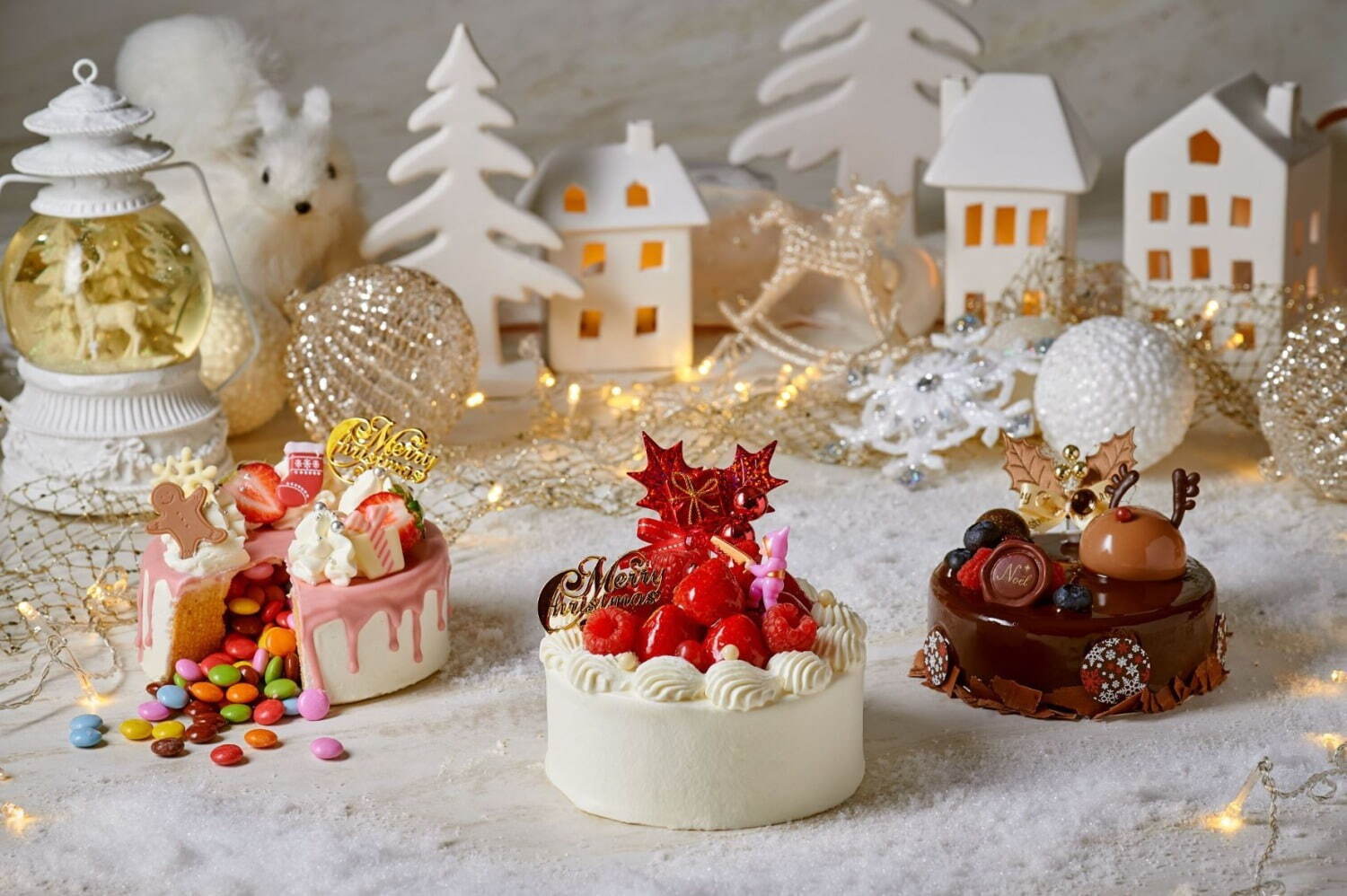 ザ ストリングス 表参道のクリスマス2022、中から“カラフルチョコ”があふれ出すケーキなど｜写真1