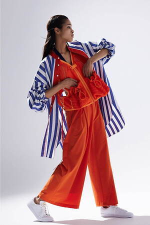 メグミウラ ワードローブ 2023年春夏コレクション - アクティブムードなマリンルック｜写真15