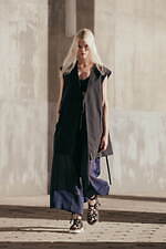 チノ 2023年春夏ウィメンズコレクション - マニッシュなピースに溶け込む“女性らしさ”｜写真4