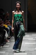 リコール 2023年春夏コレクション - 原点に立ち返り、衣服をもっと自由なものに｜写真17