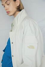 ザ・ノース・フェイス パープルレーベルのモンキータイム別注ジャケット、米軍パーカをベースに撥水素材で｜写真13