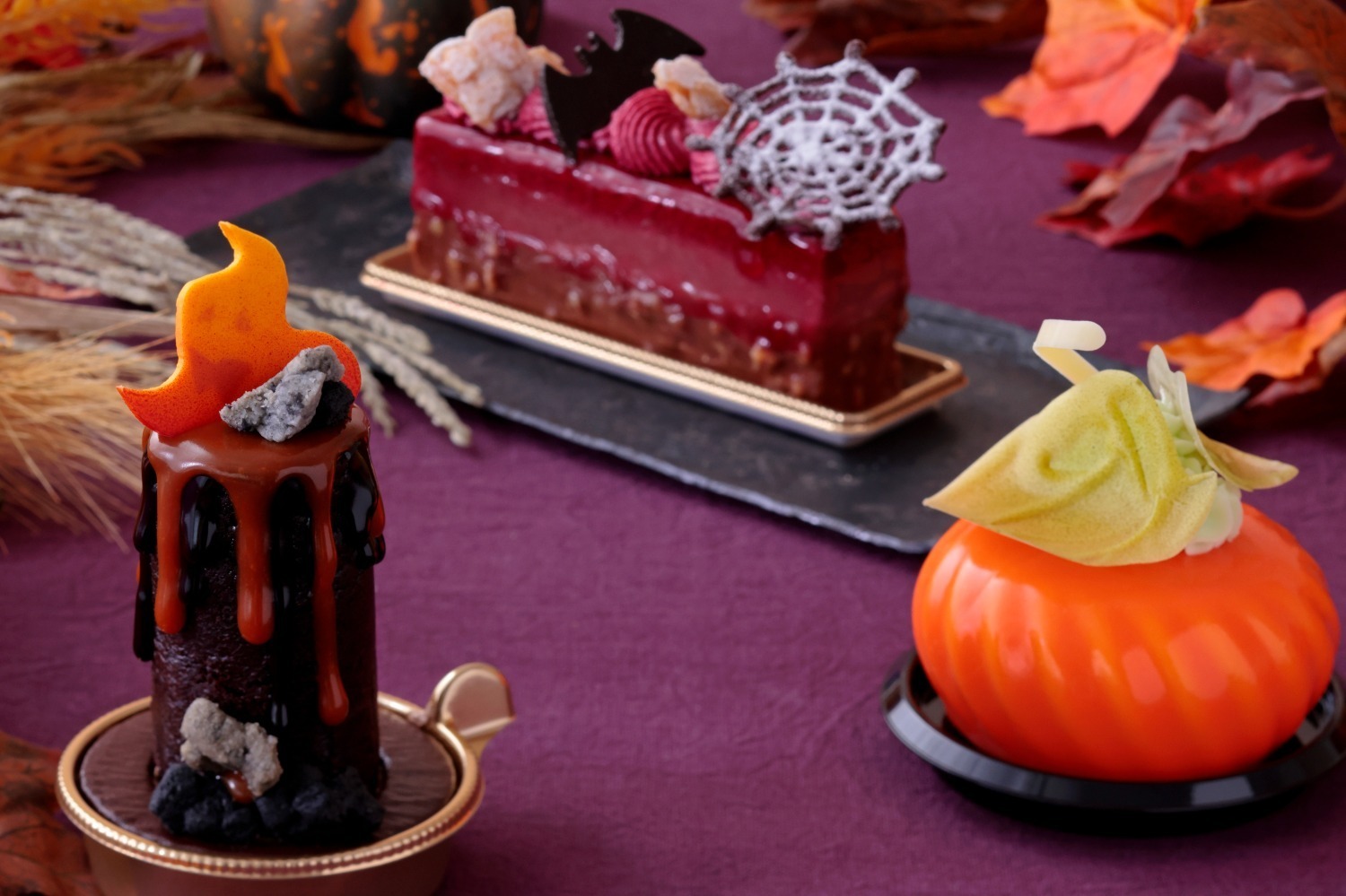 リーガロイヤルホテル(大阪)、ハロウィンをテーマにした“ロウソク”ケーキ＆キノコ型パンなど