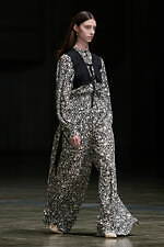 ハイク 2023年春夏コレクション - 服飾史のヘリテージを軽やかに再解釈｜写真1