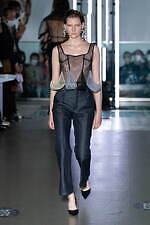 ヨウヘイ オオノ 2023年春夏コレクション - ここでは空間が時間になる｜写真20