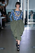 ヨウヘイ オオノ 2023年春夏コレクション - ここでは空間が時間になる｜写真25