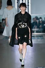 ヨウヘイ オオノ 2023年春夏コレクション - ここでは空間が時間になる｜写真38