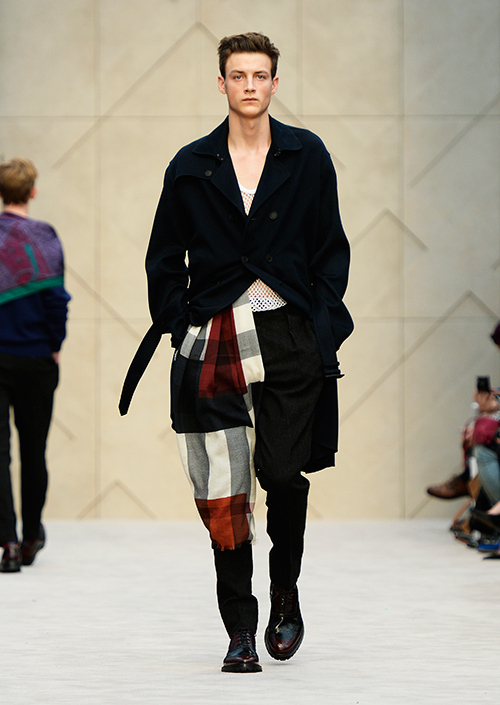 バーバリープローサム(Burberry Prorsum) 2014-15年秋冬メンズコレクション  - 写真46