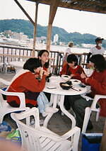 ニサイ 2023年春夏コレクション、“ブリコラージュ”から生まれる愛しい装い｜写真31